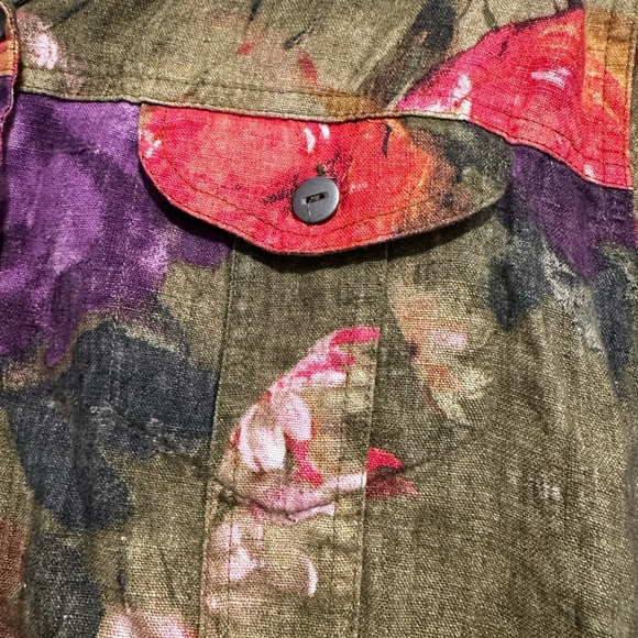 Chico's Linen Jacket Size 2 Multicolor Watercolor Floral Button Front. Pockets - Picture 9 of 14